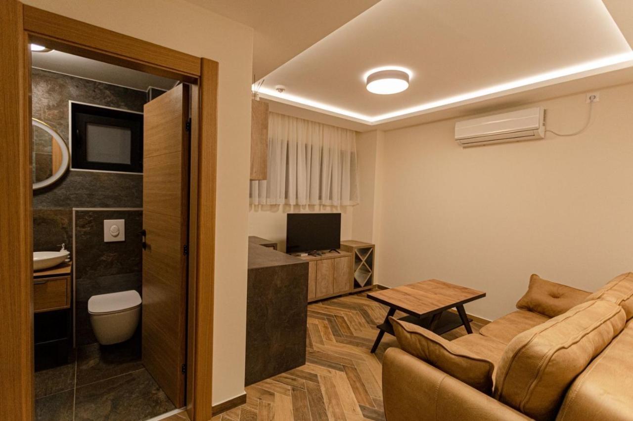 Perla Lux Apartmani Indija Εξωτερικό φωτογραφία